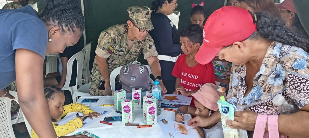 Armada con Corazón llevó servicios a Flor de Bastión