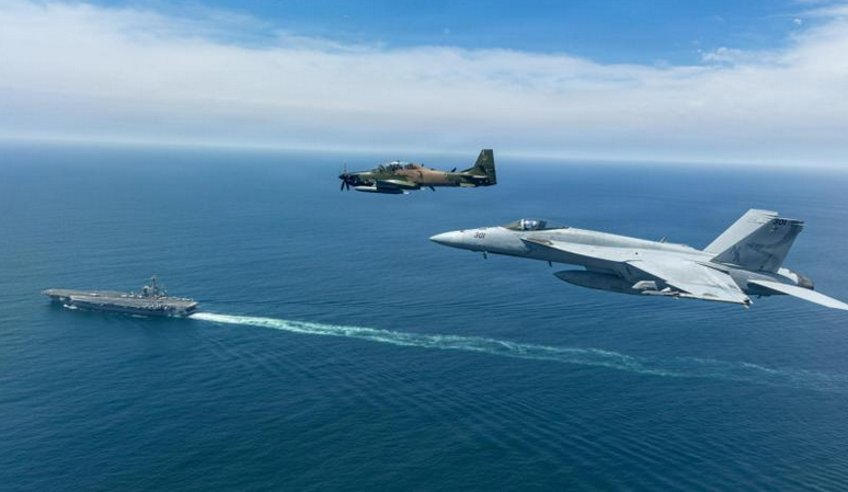 Ecuador y EE.UU. finalizaron maniobras navales con el USS Nimitz