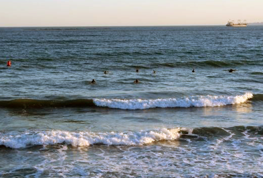Inocar advierte sobre arribo de olas del Pacífico sur y estado de mar moderado