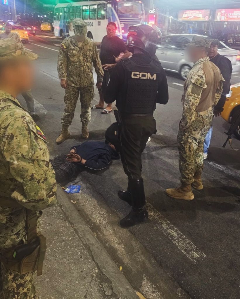 FF. AA. refuerzan operativos en Guayaquil