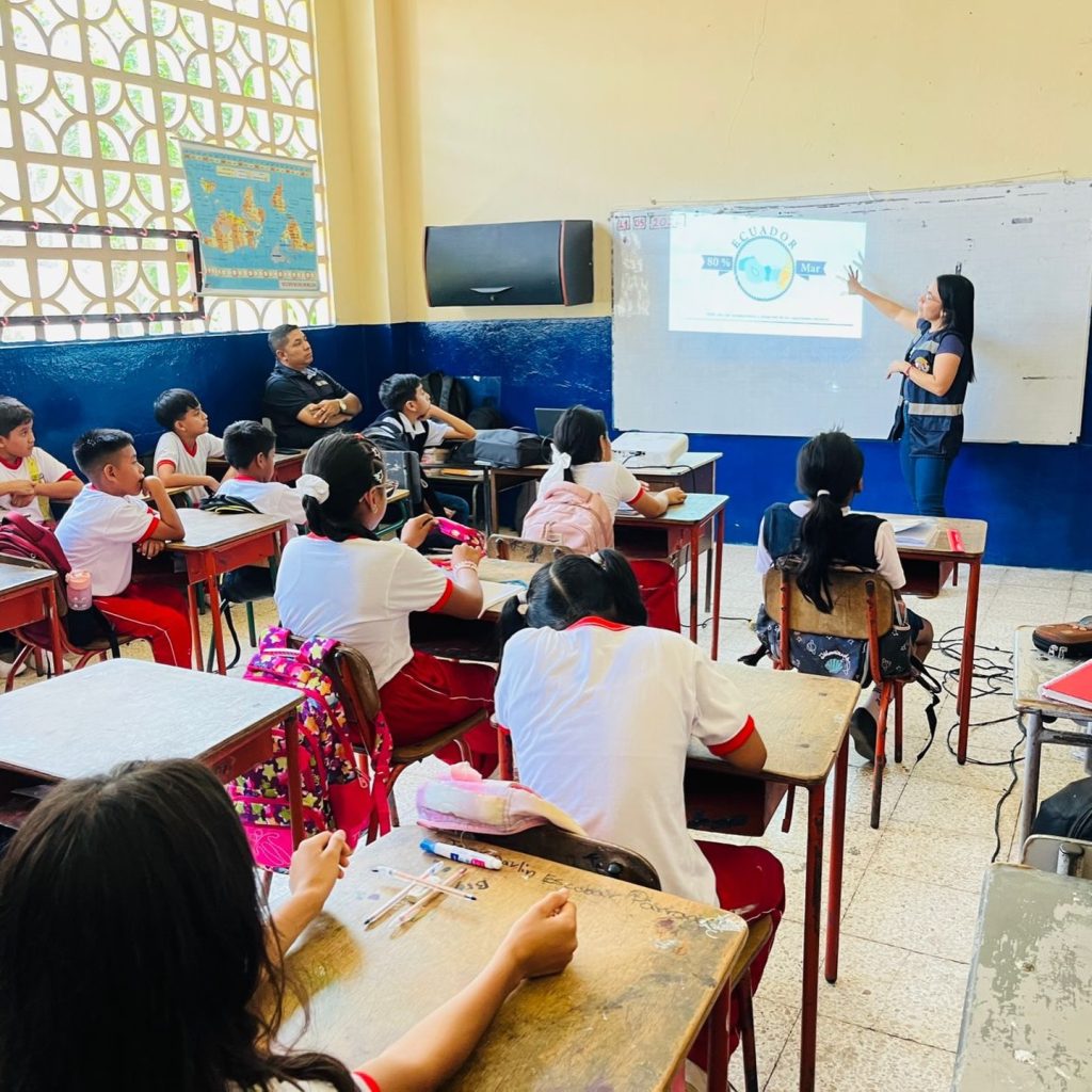 Brigadas estudiantiles se forman en El Oro