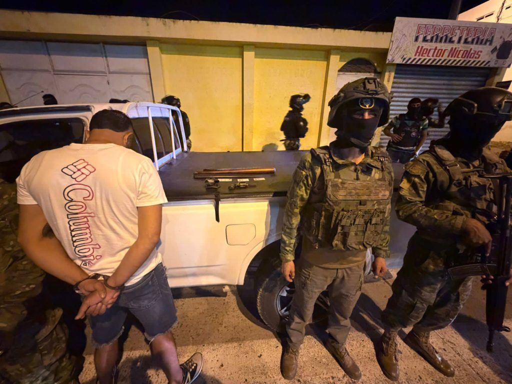 Operativo en Carchi desmantela infraestructura vinculada a minería ilegal