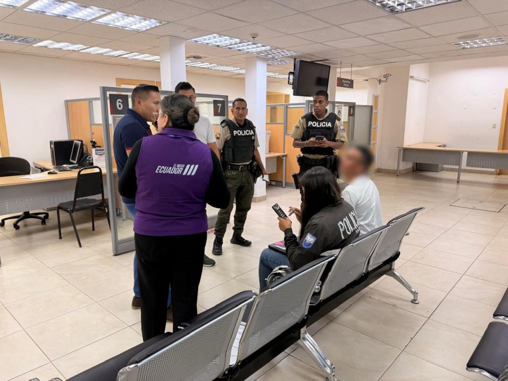 Gobierno Nacional frena a los tramitadores en el Registro Civil