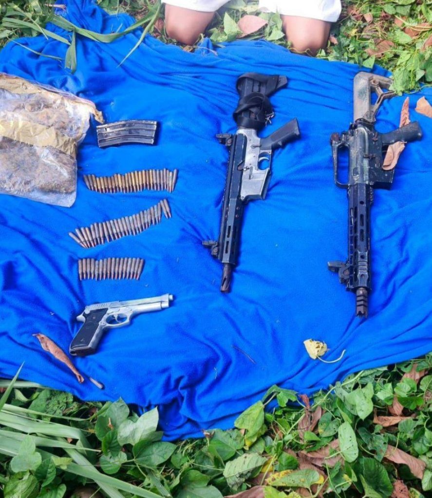 Operativo militar en Manabí deja un detenido y fuerte decomiso de armas