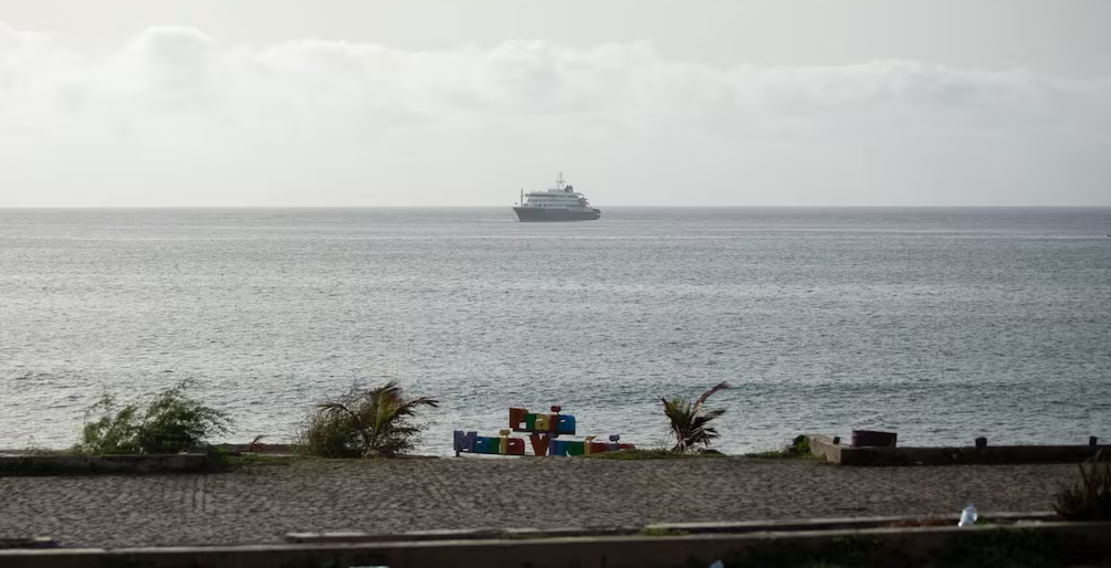 OMS apunta a contagio previo al embarque en brote de hantavirus en crucero