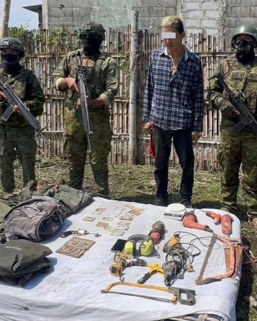 FF. AA. desmantelan guarida de “Los Lobos” en Los Ríos