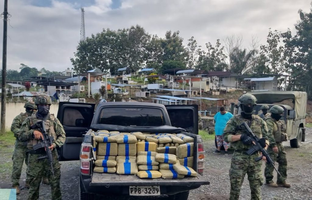 Militares decomisaron sustancias ilícitas en Quinindé