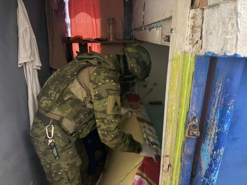 Intervención militar fortalece controles de seguridad en el CPL N.° 1 de Imbabura