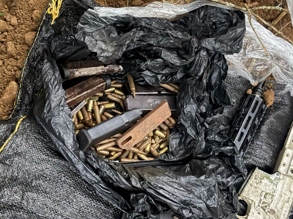 Decomiso de armas, droga y hallazgo de fosas en La Troncal