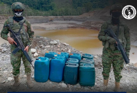 Operación militar contra la minería ilegal en Zamora Chinchipe recupera más de $512.000