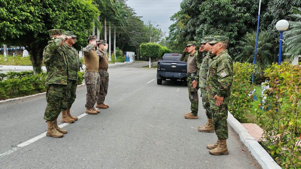 Brigada «El Oro» fortalece la cooperación militar con el Cuerpo de Marines de EE. UU.