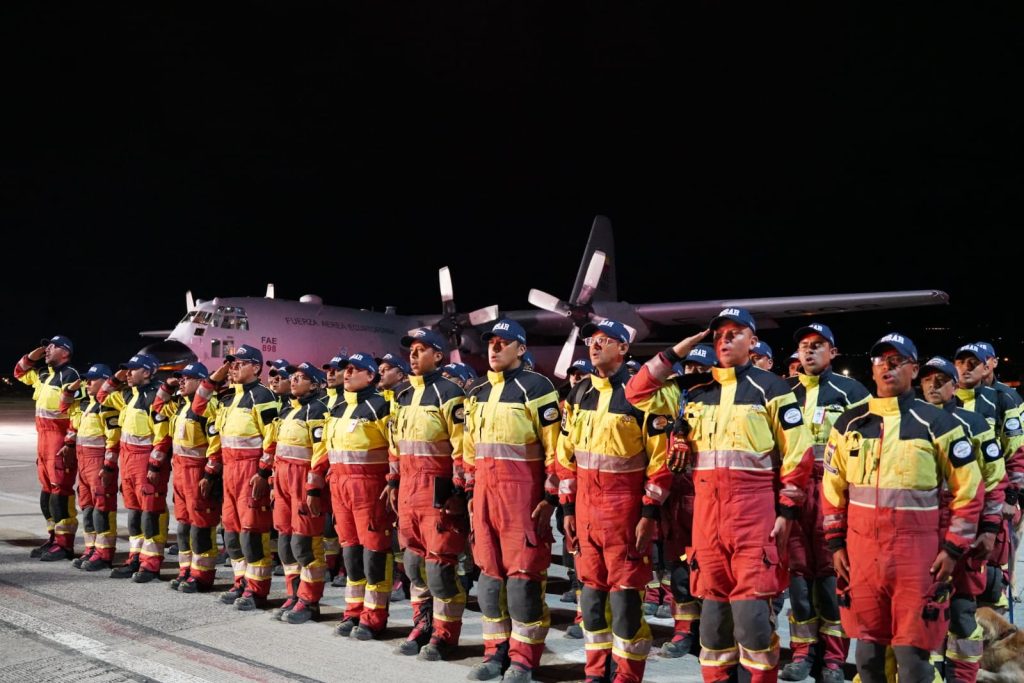 C-130 FAE cumple nuevas misiones de ayuda humanitaria