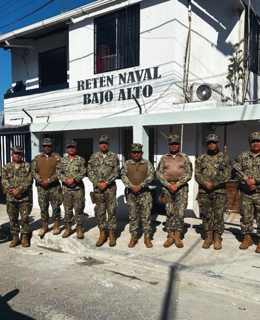 Cuerpo de Suboficiales Mayores fortalece liderazgo y bienestar del personal naval en El Oro