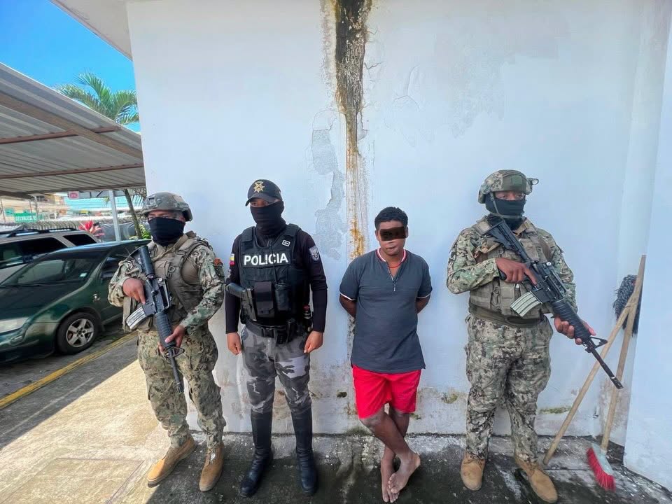 Operación militar en San Lorenzo deja un aprehendido con boleta por asesinato