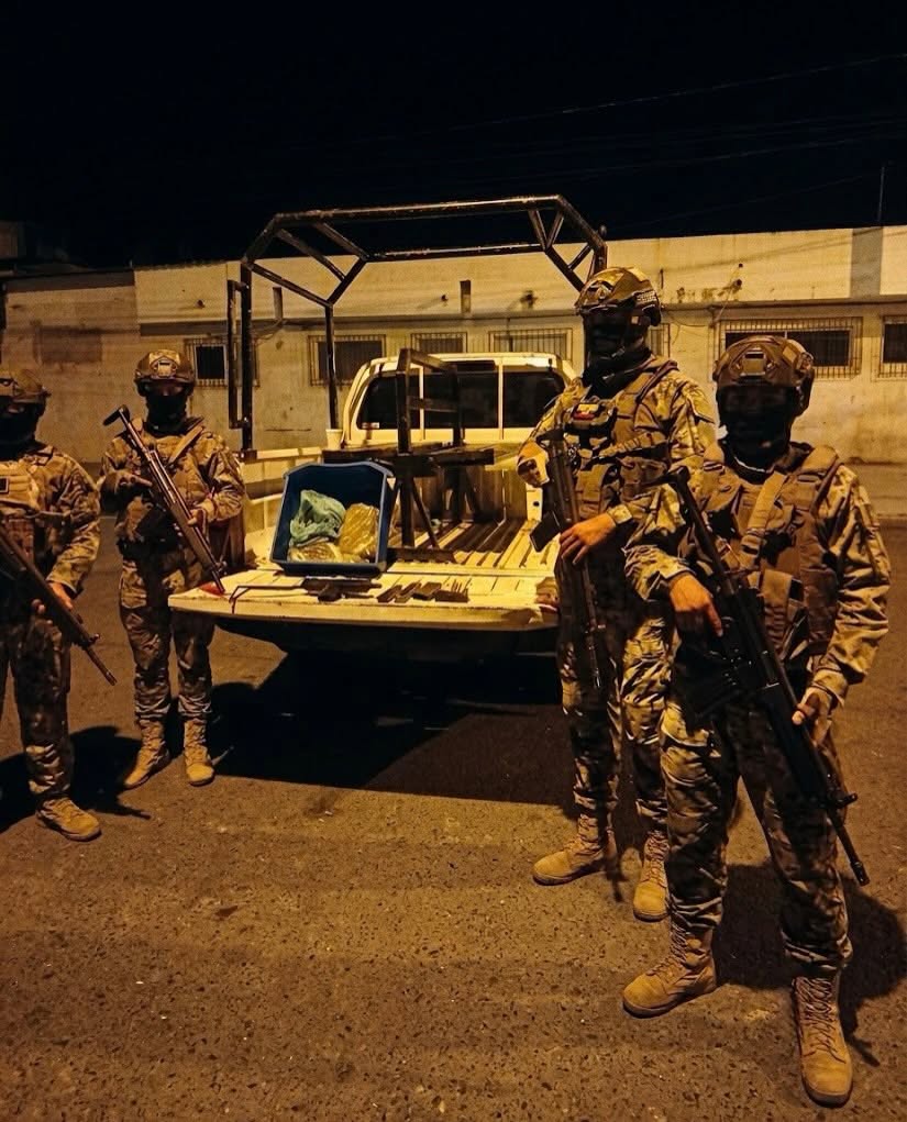 Decomisan arma y presuntas sustancias ilícitas en Puerto Bolívar
