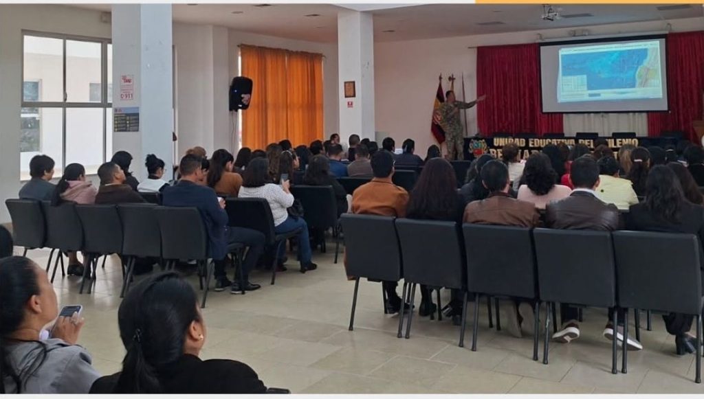 DIGEIM fortalece la conciencia marítima en Loja