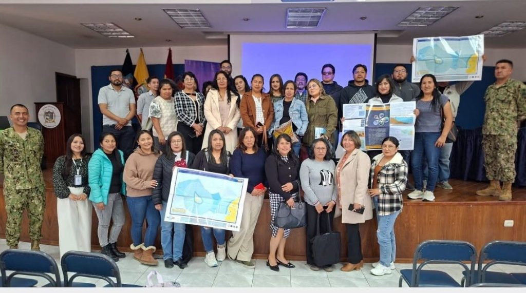 Digeim fortalece la formación de docentes en Azoguez y Cuenca