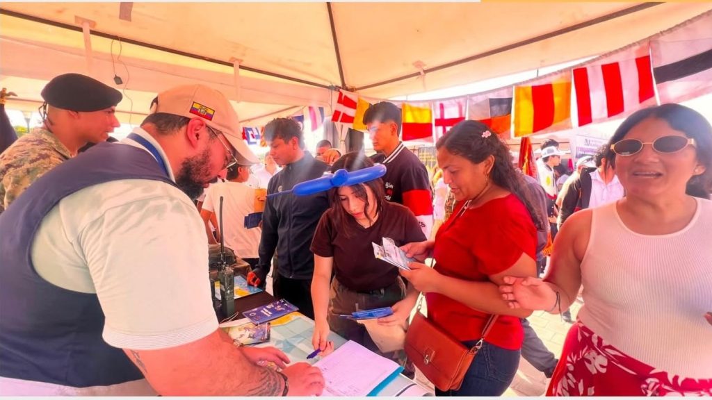 Más de 2.000 jóvenes valoran las oportunidades que ofrece el mar
