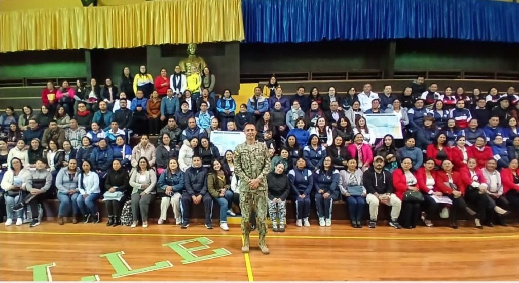 Jornadas de conciencia marítima en Ambato