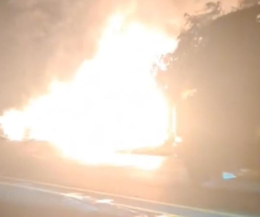 Dos fallecidos y cuatro heridos en accidente en la vía Alóag–Santo Domingo