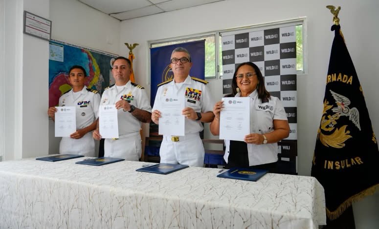 Armada y WildAid fortalecen el control y vigilancia marítima en Galápagos
