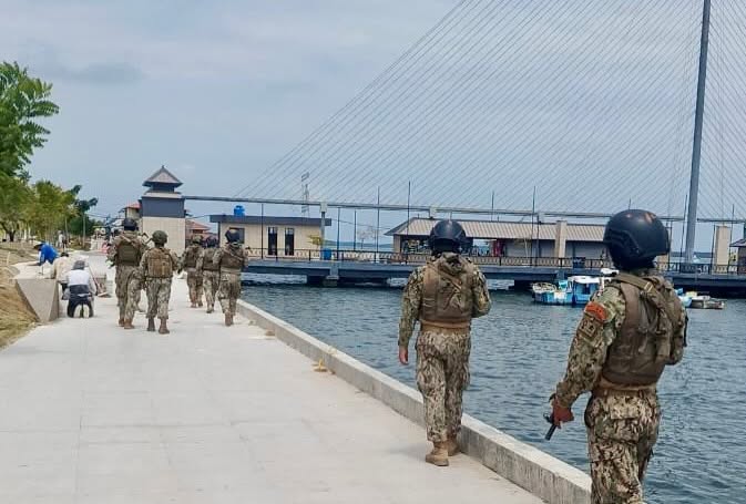 Armada del Ecuador refuerza controles de seguridad en Puerto Bolívar y el archipiélago de Jambelí