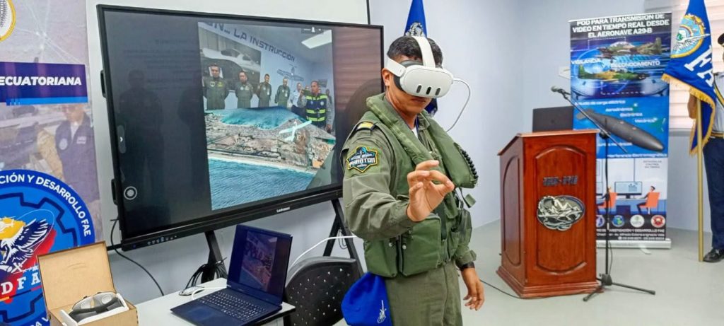 Realidad virtual impulsa la formación de futuros oficiales de la FAE