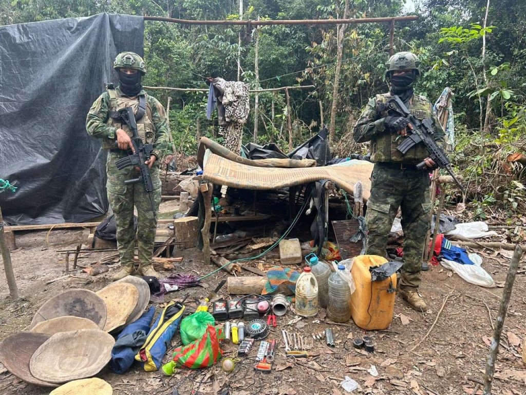 Militares controlan la minería ilegal en la frontera norte