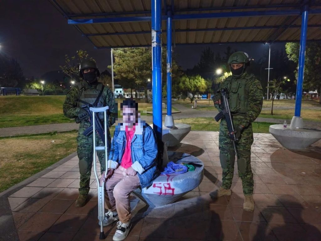 Operativo militar combate el microtráfico en El Calzado