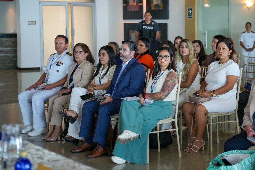Salinas acoge el Taller Internacional Tsunami Ready UNESCO-COI