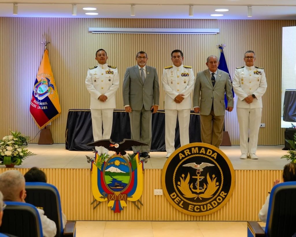 Academia de Guerra Naval conmemora 63 años de trayectoria