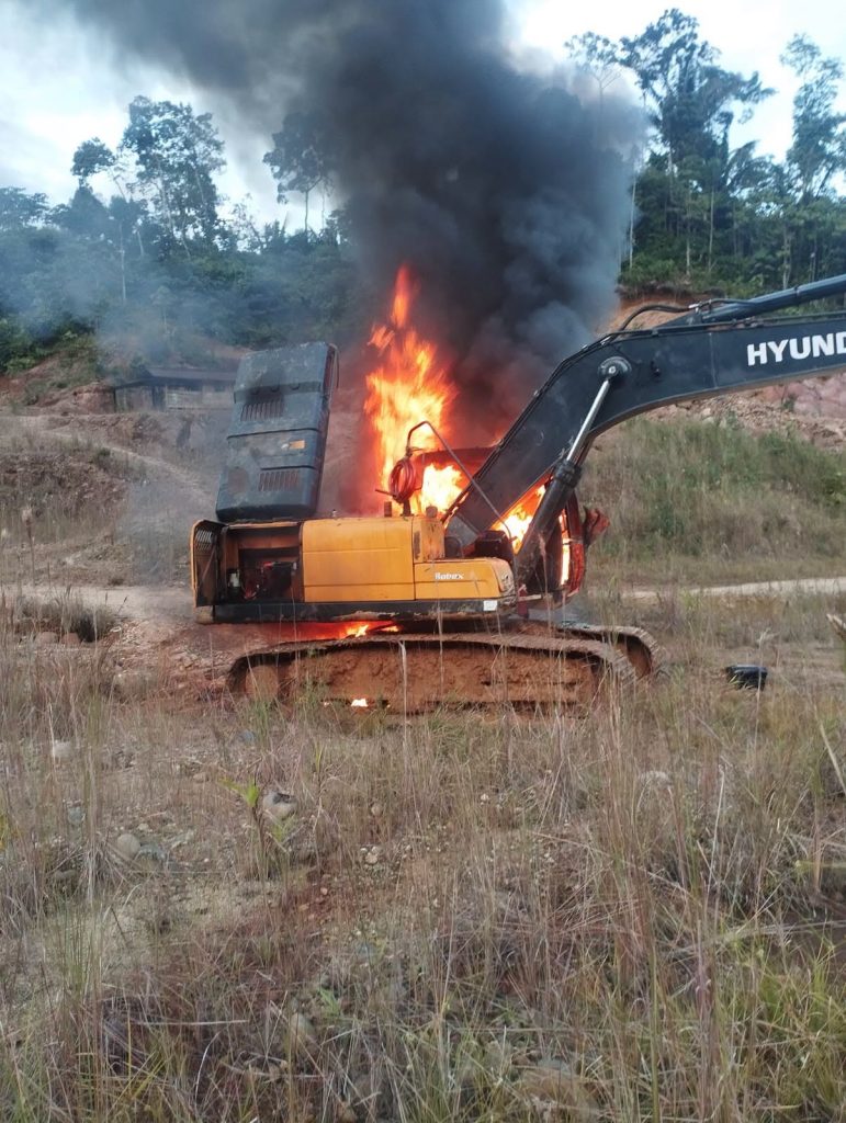 Ejército Ecuatoriano neutraliza minería ilegal en Napo y afecta economías criminales por USD 110.000