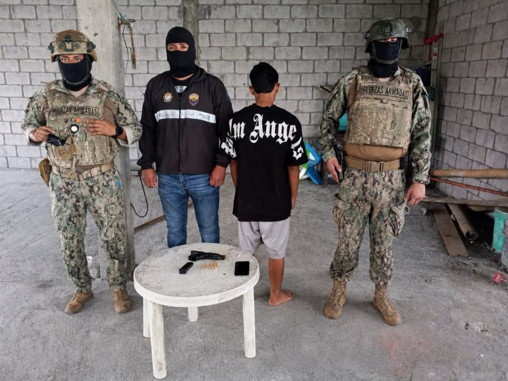 Allanamiento en El Limonal deja dos aprehendidos en Guayaquil