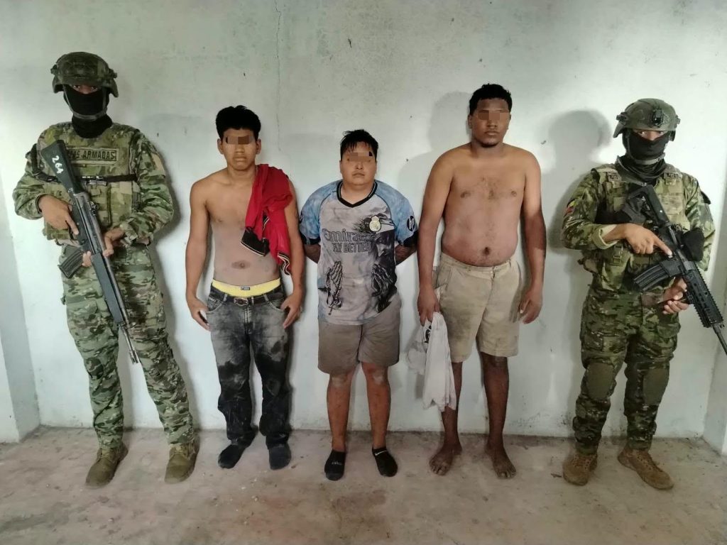 Captura de presuntos integrantes de “Los Aguilas” en el Triunfo