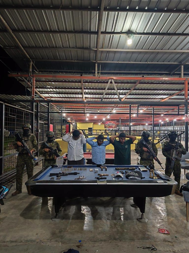 FF. AA. capturan a peligrosos sujetos en Milagro