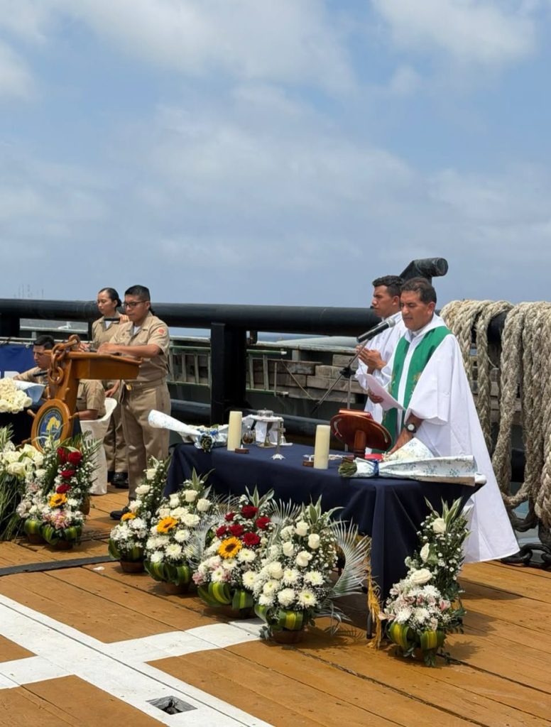 Fe y solidaridad en el mar: la búsqueda de los 13 tripulantes del “DOMÉNICA L” continúa