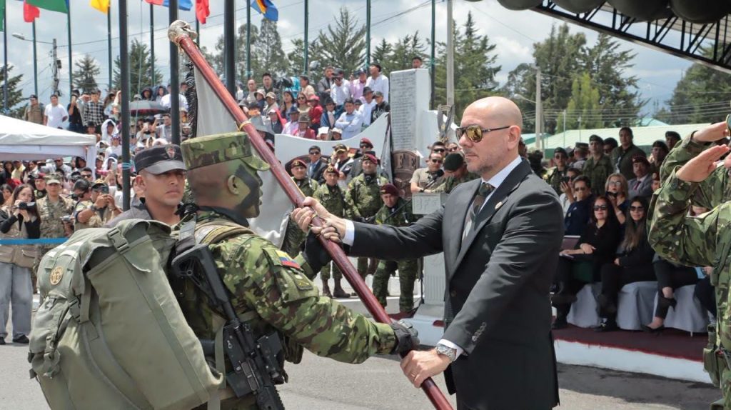 Paracaidistas militares conmemoran 70 años de valor, disciplina y servicio a la patria